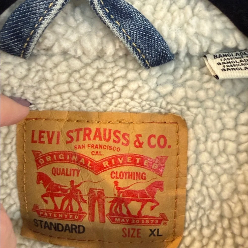 Levi's Original Sherpa Trucker Jacket size XL - Picture 4 of 5